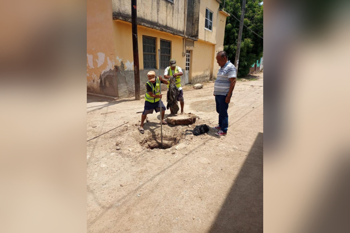 Repara CAPAMA Fugas De Agua Y Desazolva Pozos De Visita