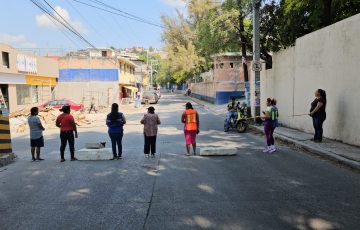 Bloquean Vecinos Casi Horas En Chilpancingo Por Falta De Agua