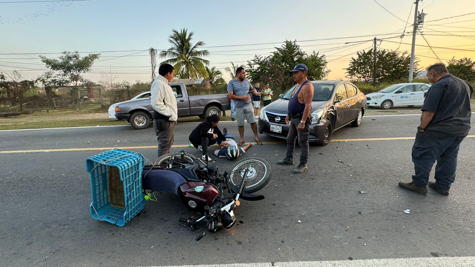 Motociclista Resulta Lesionado Tras Ser Atropellado En Zihuatanejo