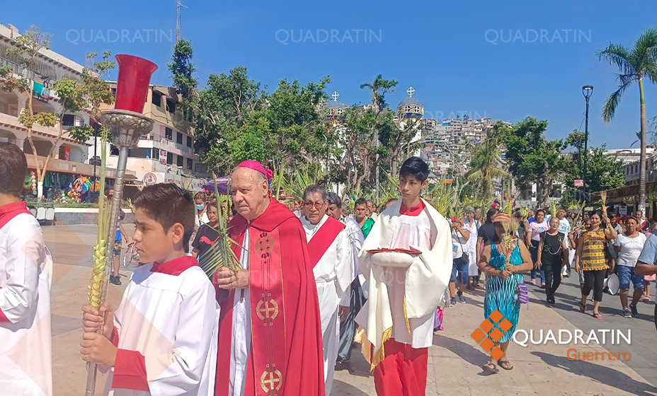 Pide arzobispo de Acapulco por víctimas de violencia en Domingo de Ramos