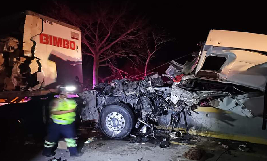 Choque Entre Camiones De Carga Deja Un Lesionado En La Autopista Del Sol