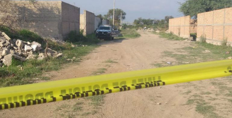 Encuentran ocho cuerpos en fosa de Jalisco