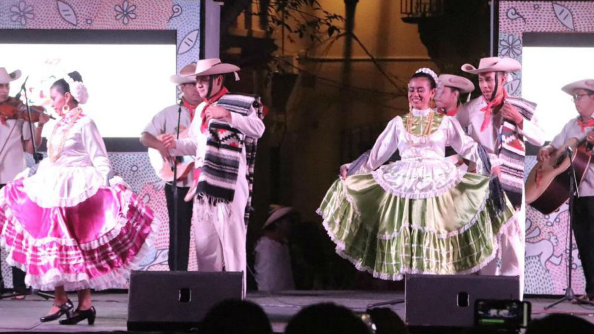 Guerrero Lleva Música Y Bailes De Tierra Caliente Al Festival Cervantino 7981