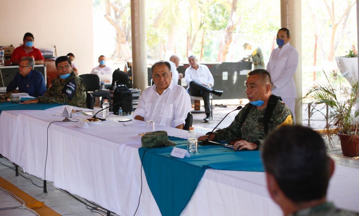 Se reúne Astudillo con alcaldes de la región Costa Grande