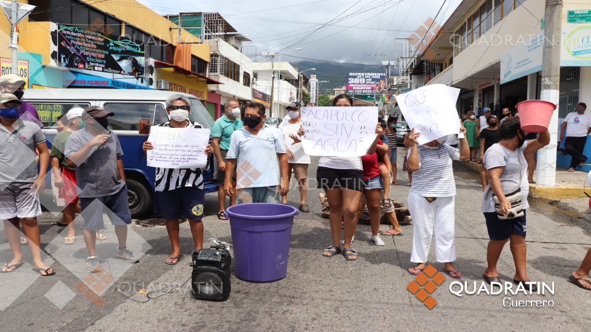 Bloquean Por Falta De Agua En Acapulco Temen Contagios De Covid