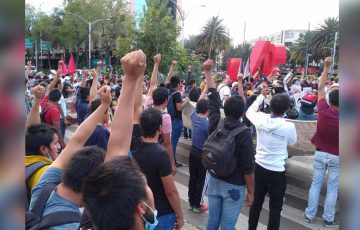Marchan padres de los 43 normalistas de Ayotzinapa en CDMX - Quadratín ...