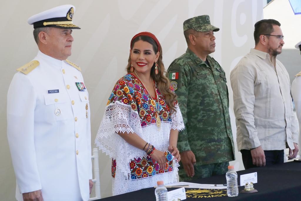 Reconoce Evelyn a la Armada en la construcción de un país más seguro