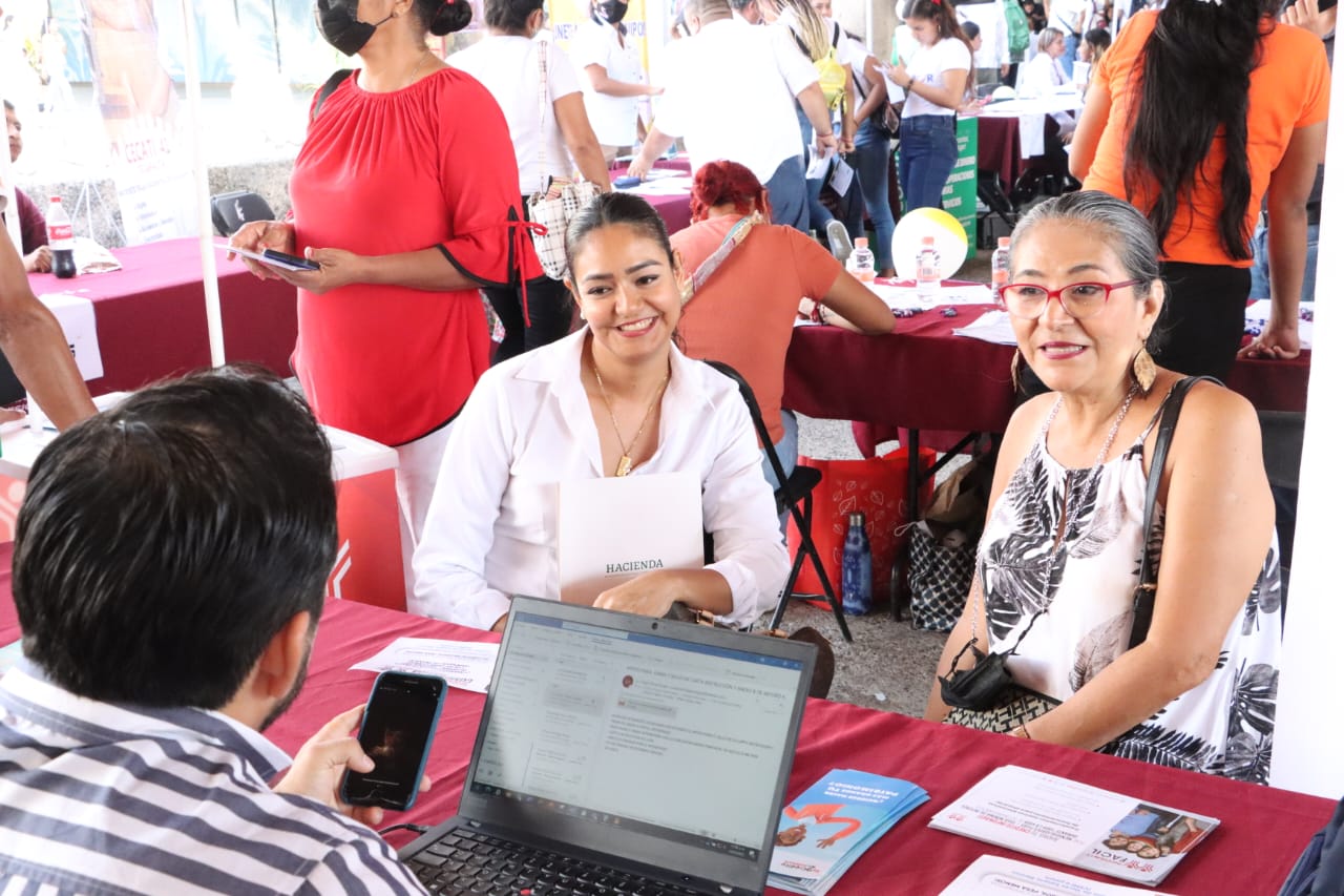 Inauguran en Acapulco primera Feria Nacional del Empleo de las Mujeres