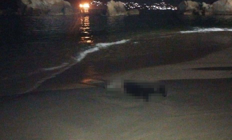 Matan de 4 balazos a un hombre en plena playa Condesa en Acapulco ...