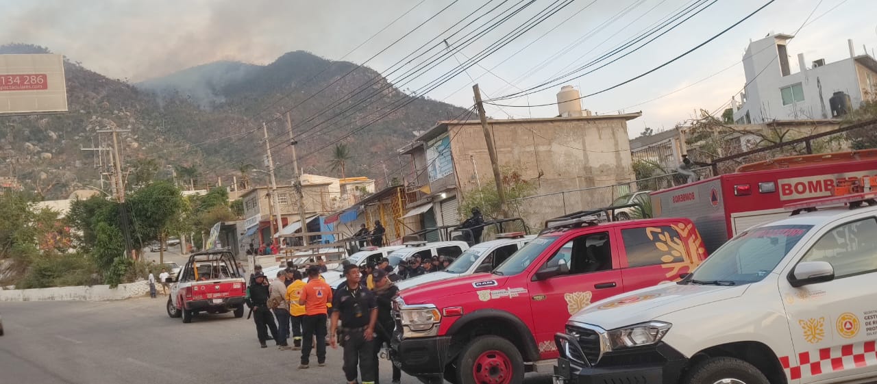 Con 70% de control incendio forestal en Acapulco: PC Guerrero