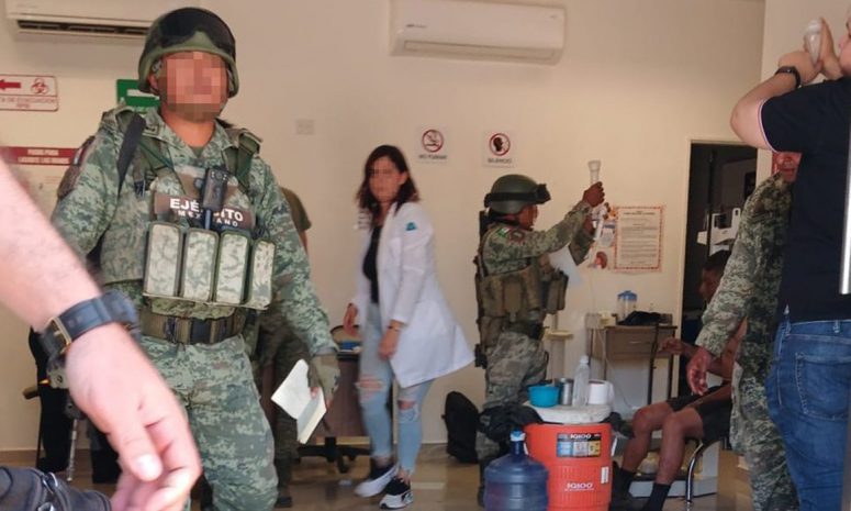 Graves, 3 militares por explosión en narcolaboratorio de Sinaloa