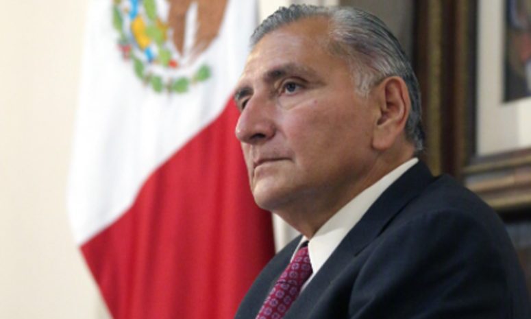 Respaldan senadores de Morena a Adán Augusto por caso La Barredora