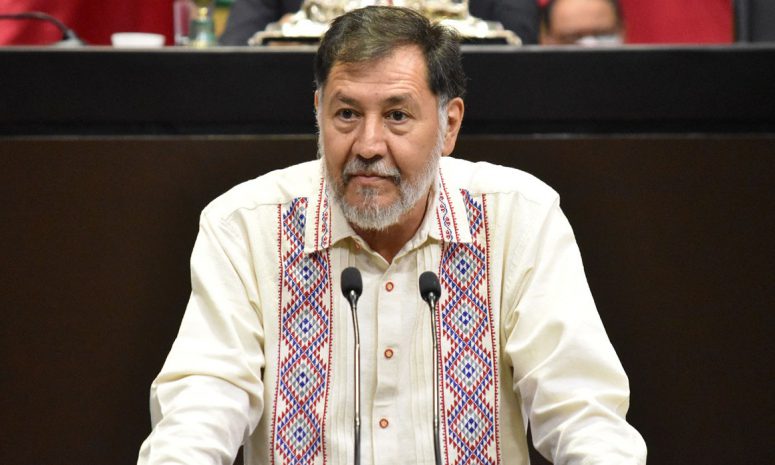 ¿Quién dice que esos 200 zapatos son de personas desaparecidas?: Noroña
