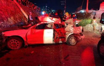Fuerte volcadura deja 3 lesionados en El Coloso de Acapulco - Quadratín ...