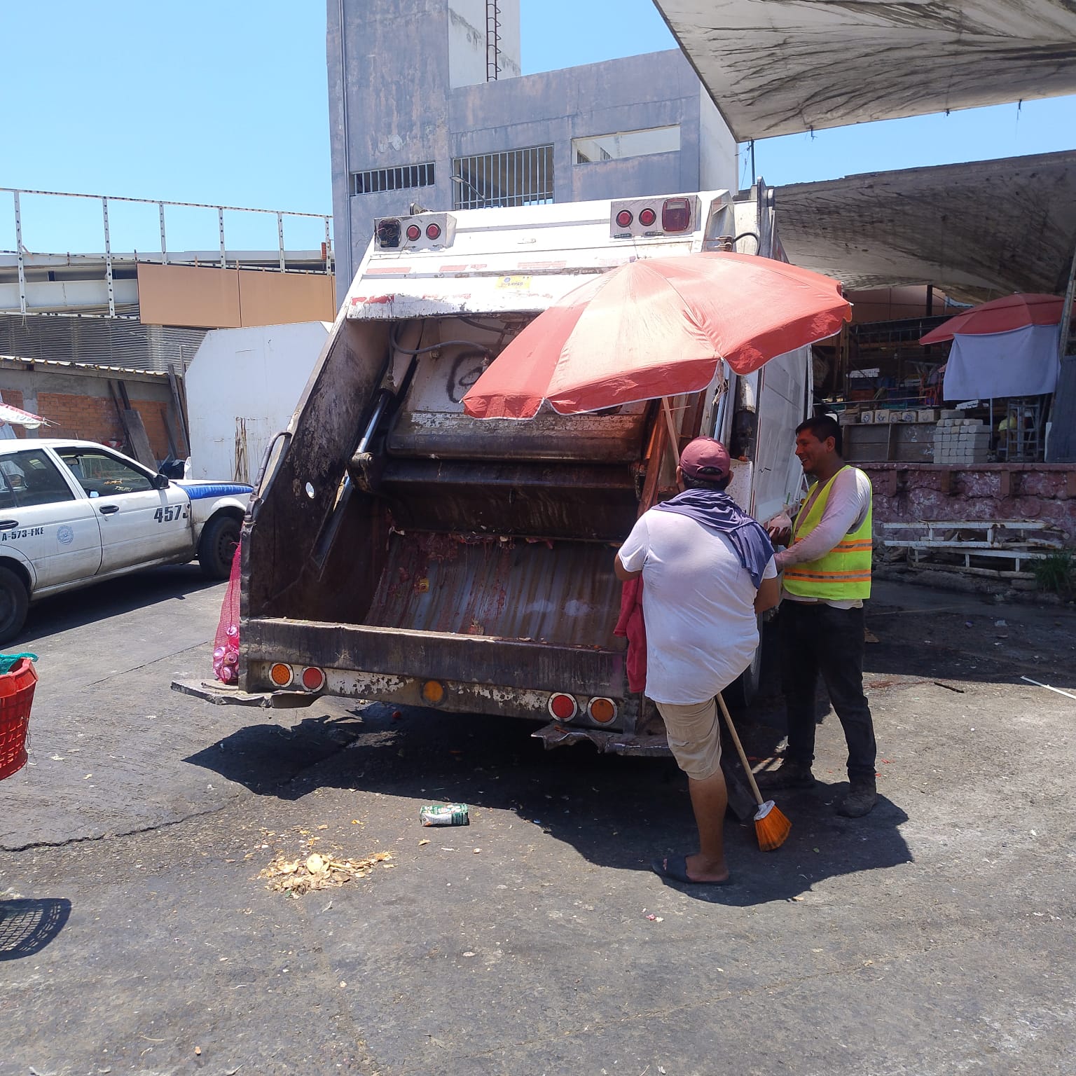 Recolectan 4 mil toneladas de basura en Semana Mayor en Acapulco ...