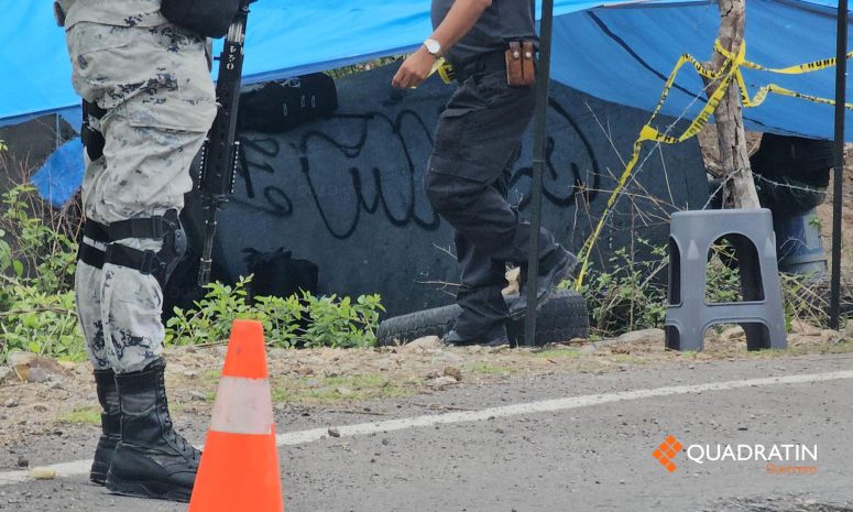 Hallan madres buscadoras restos óseos en fosa clandestina en Zumpango