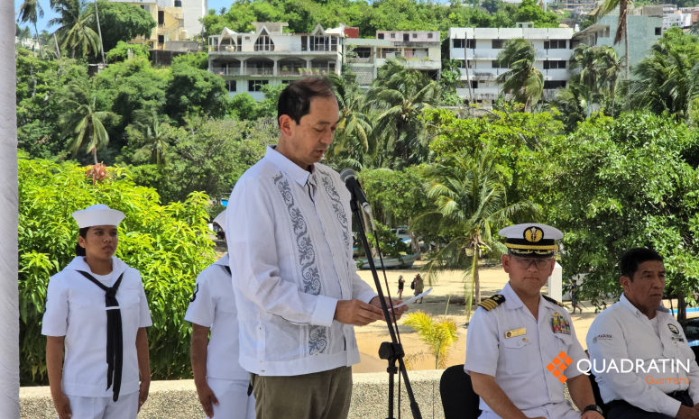 Recuerda embajador de Japón a víctimas de Otis y del buque Cuauhtémoc