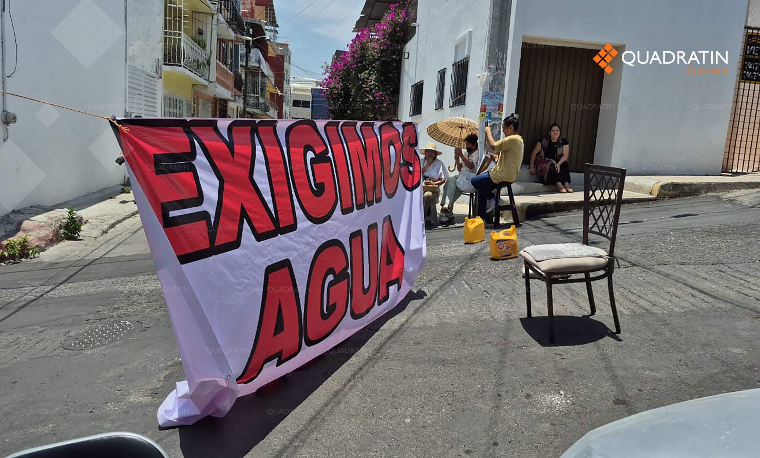 Bloquean por falta de agua en el Centro de Chilpancingo - Quadratín ...