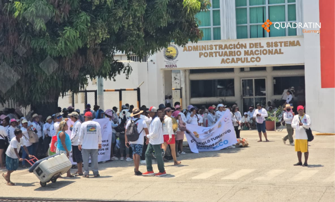 Protestan trabajadores de playa en la Terminal Marítima de Acapulco ...