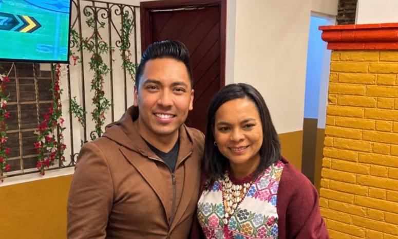 Yoshio Ávila, primer aspirante de Acapulco en felicitar a Beatriz Mojica