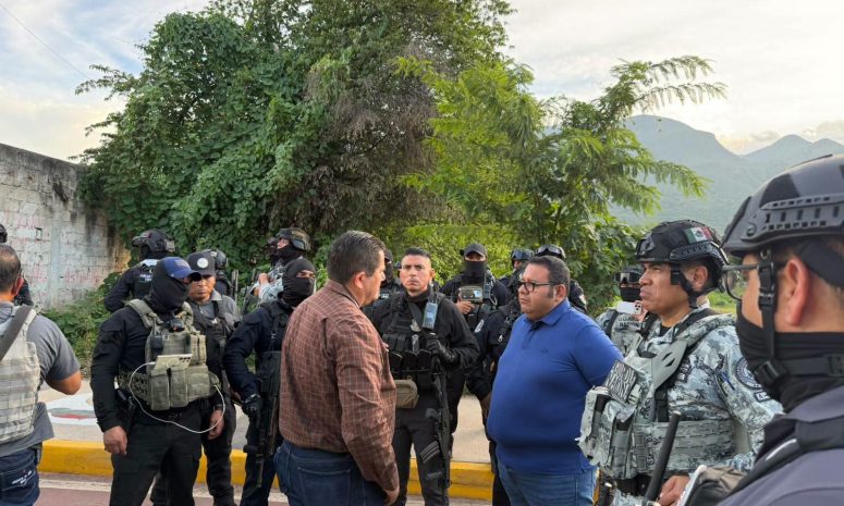 Interviene Gobierno en Quechultenango; liberan a los oficiales retenidos