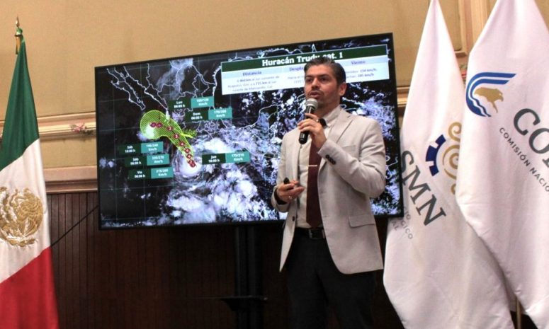Huracán Trudy activa alertas por lluvias, viento y oleaje en Guerrero
