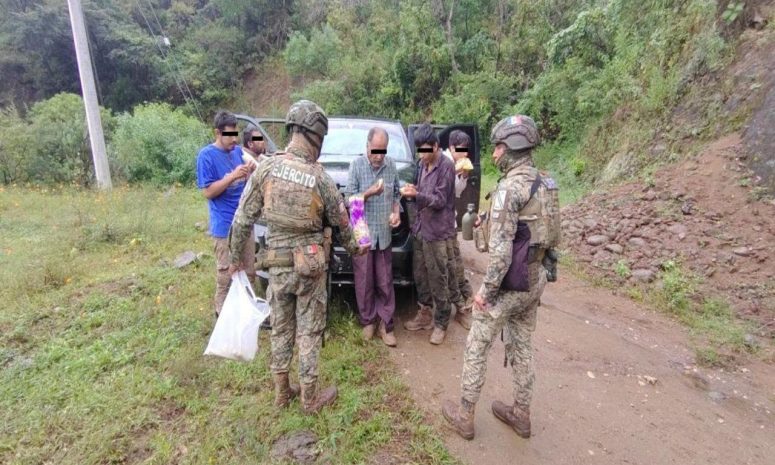 “¡Falta uno!”; exige El Balcón buscar al séptimo campesino secuestrado  