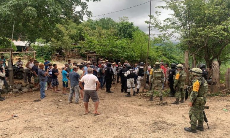 Amenazan con matar a desplazados si vuelven a la sierra de Zihuatanejo